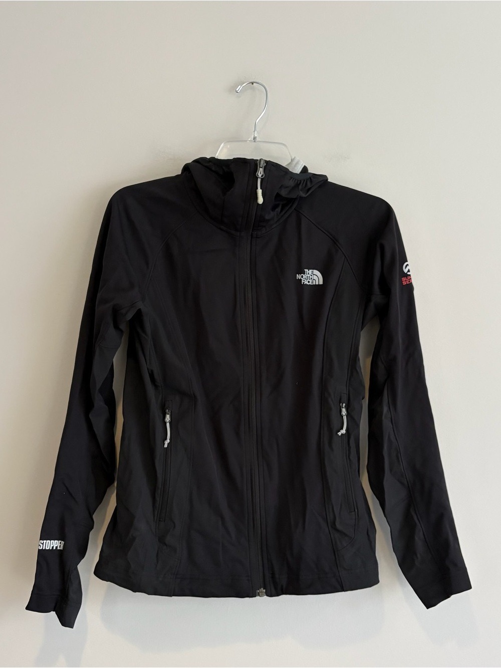 The North Face Women’s Black Softshell Jacket with Hood Size S